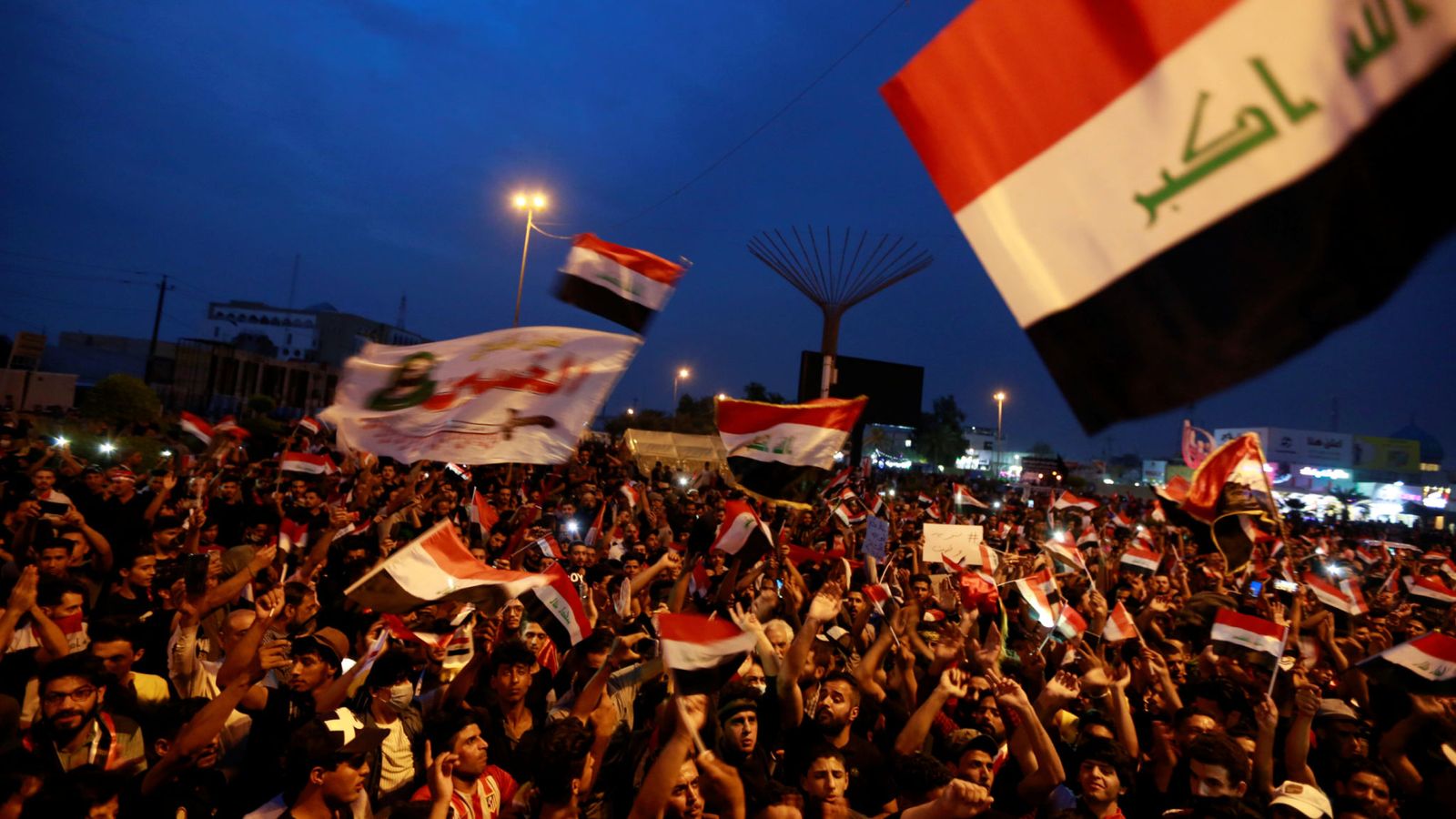 متظاهرين عراقيين