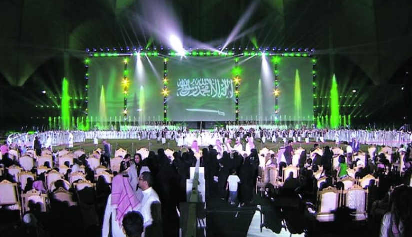 تحتضن السعودية العديد من الفعاليات الرياضية والفنية