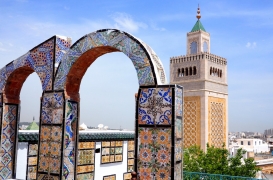 تتمتع تونس بكل المقومات السياحية