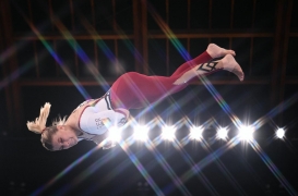 لاعبة الجمباز الألمانية إليزابيث سيتز في أولمبياد طوكيو يوم 25 تموز/ يوليو 2021.