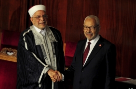 يسعى سعيد لإقصاء النهضة من المشهد السياسي في تونس