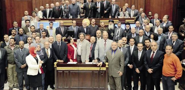 أعضاء لجنة خمسين الدستور في مصر