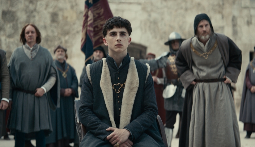 فيلم The King إعادة إحياء تاريخ إنجلترا في العصور الوسطى نون بوست