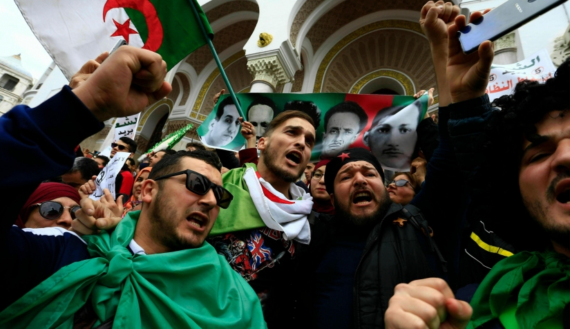 تواصل التحركات الاحتجاجية في الجزائر
