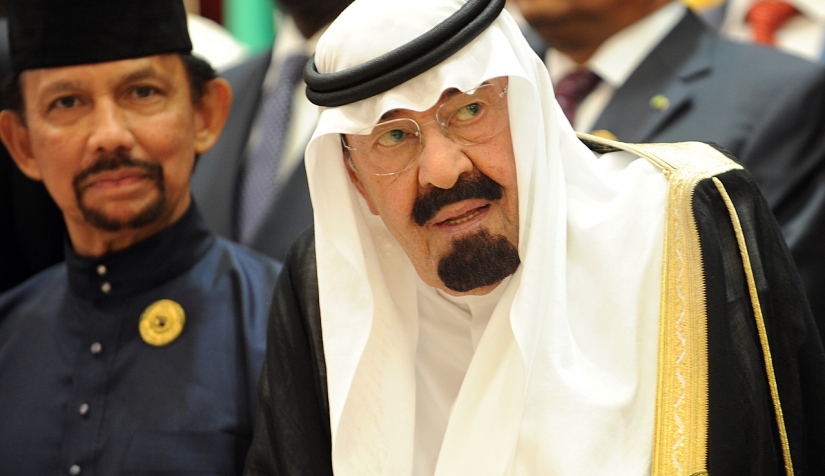 عبدالله بن عبدالعزيز الملك الذي عزل السعودية نون بوست
