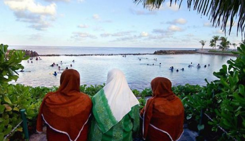 في جزر المالديف حيثما يجب على المرء أن يكون مسلم ا نون بوست