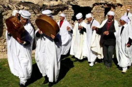 تحكي الأغنية البدوية حياة سكان البادية الجزائرية