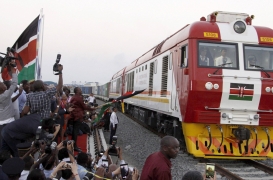 سكة حديد مدعومة من الصين في مومباسا، كينيا عام 2017