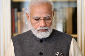 رئيس الوزراء الهندي ناريندرا مودي قبل اجتماعه مع دول الشمال الخمسة في قلعة كريستيانسبورغ مايو/أيار 2022