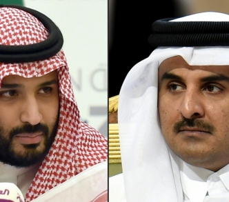 ولي العهد السعودي محمد بن سلمان وأمير قطر تميم بن حمد
