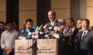 بعد الإسلاميين، سلطات الانقلاب تلتفت لبقية السياسيين