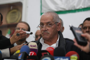 جلول عياد يكشف عن انقسامات داخل المعارضة التونسية