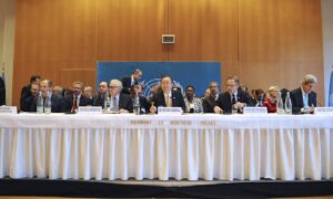 دعوة إيران التي كادت تهدم جنيف 2