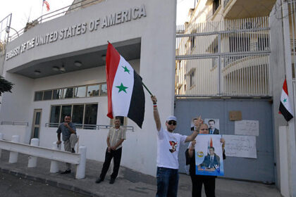 0711-Syria-protest-embassy-ford_full_600