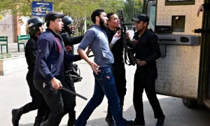 انقلاب مصر يودي بالبلاد إلى كارثة