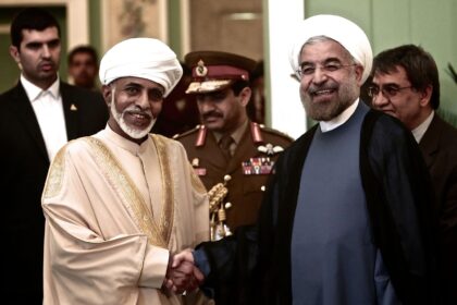 Iranian-President-Hassan-Rowhani-poses-for-a-picture-with-Omans-Sultan-Qaboos-bin-Said