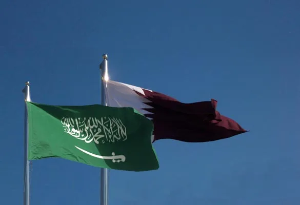 qatar-and-saudi-flag