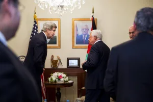 إعلان الرئيس عباس الانضمام للمعاهدات الدولية… الأرباح والتبعات