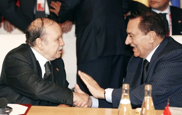 bouteflika_mubarak_in_paris