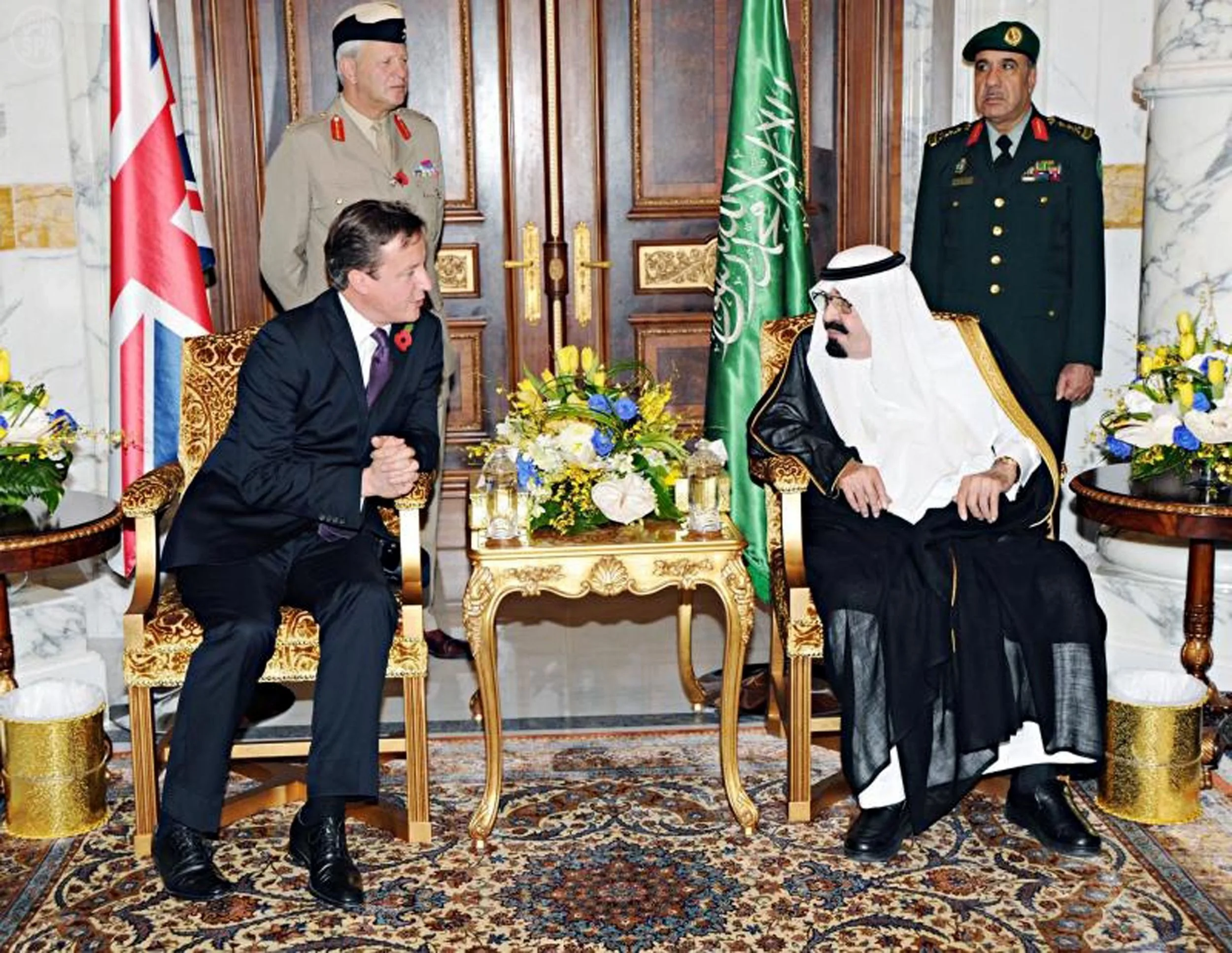 Mideast Britain Saudi_Leff