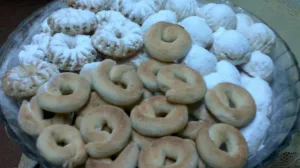 كعك عيد الفطر في مصر .. عاده فرعونية ازدهرت في العهد الإسلامي