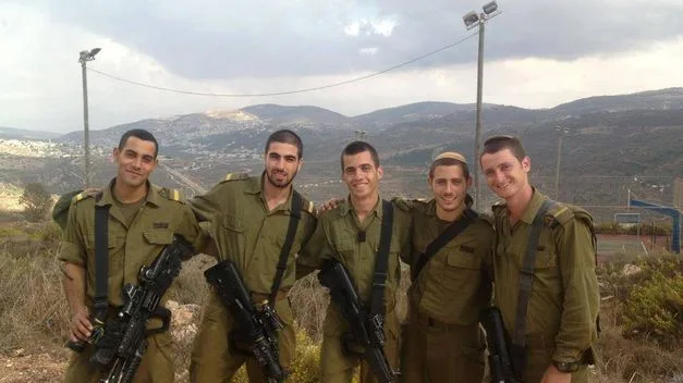soldado-israeli-Shaul-Aaron_TINIMA20140721_0400_5