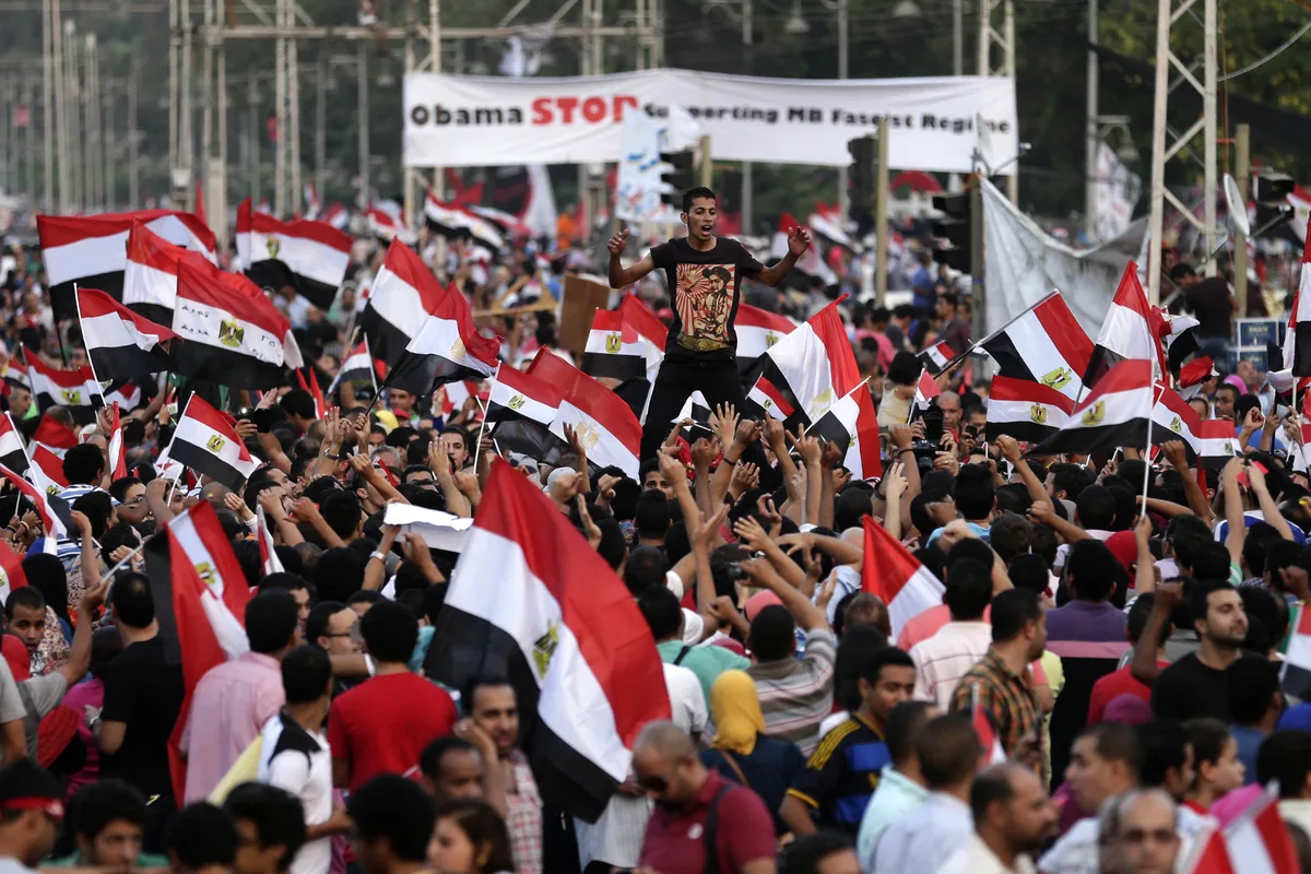 Protest-outside-presidential-palace-July-1-AP-photo-by-Hassan-Ammar