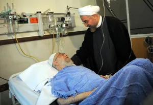 إيران تستعد لرحيل القائد الأعلى للثورة