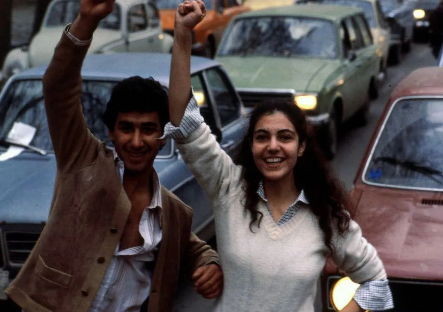 Iranian_Girl_Boy_Revolution1