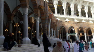 السعودية تدمر الرواق العثماني في مكة و”تكتفي” بثلاث واجهات