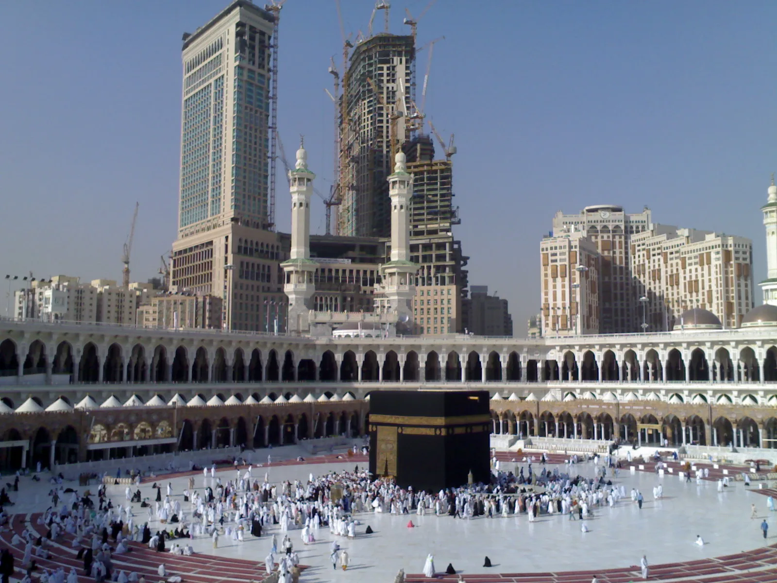 The_Holy_Mosque_in_Mecca