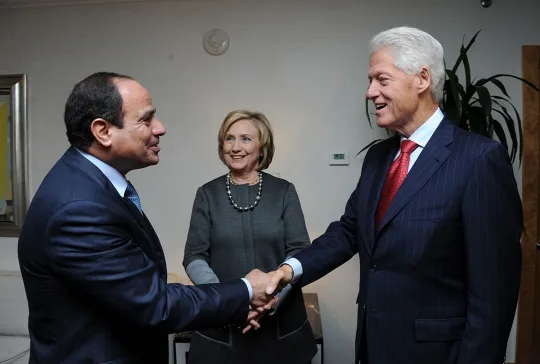 sisi-clintons-article-display-b