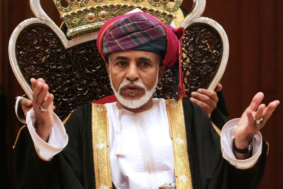 BN-FO300_QABOOS_G_20141114165517