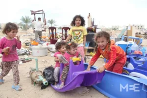 أهل رفح المصرية يتساءلون عن المنطق وراء هدم منازلهم!