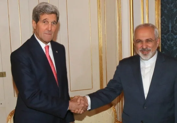 Kerry-Zarif%20handshake