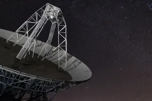 لماذا تحتاج الولايات المتحدة إلى تطوير أنظمتها الفضائية؟