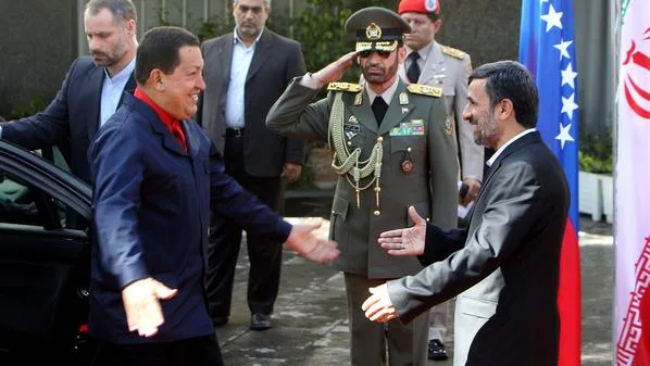 1-Ahmadinejad_Chzavez_afp_gi
