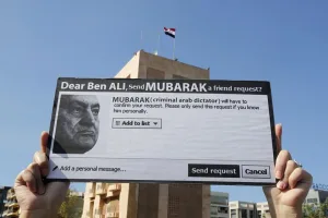 صناعة التغيير الرقمي بين الثورة والثورة المضادة