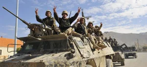 ماذا وراء إرسال فرنسا والسعودية أسلحة بقيمة 3 مليار دولار للبنان؟