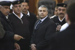 صحفي الجزيرة محمد فهمي: تنازل عن مصريته وكندا رفضت منحه جواز سفر جديد