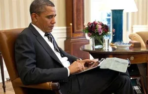 أوباما يغرد بحساب شخصي جديد على “تويتر” دون رقابة أمنية