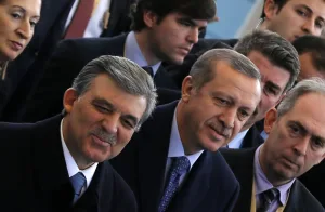 من أتاتورك إلى أردوغان: الطريق للجمهورية الجديدة