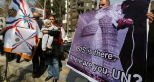 الآشوريون: 100 عام من المآسي المتكررة