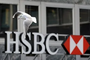 الإمارات أثرت على HSBC لإغلاق حسابات مسلمين بريطانيين