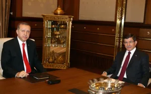 إرهاق جميع الأطراف يحكم الانتخابات التركية القادمة