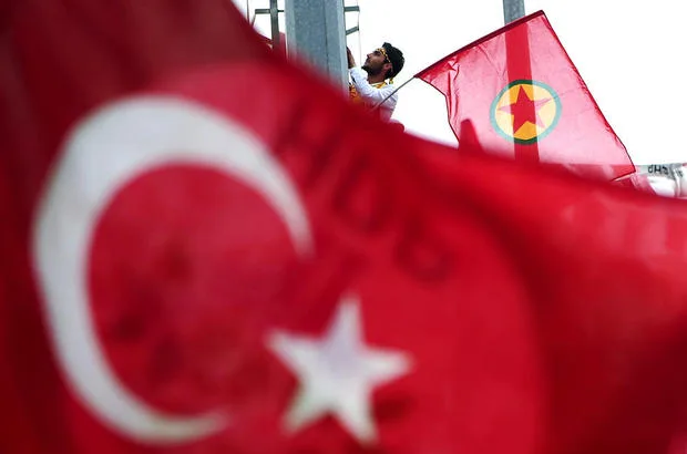 TurkeyFlags_AFP
