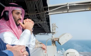 أمير سعودي يرسل “نذيرًا لآل سعود” خوفًا من انهيار المملكة