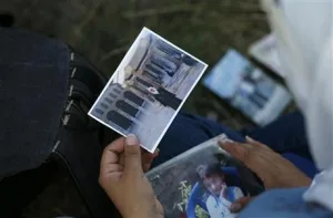 “سنتحرك حالًا!” .. ما الذي يحمله المهاجرون معهم في البحر؟