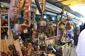 سباق الحفاظ على الذاكرة الإنسانية بمواجهة مهربي الآثار السورية