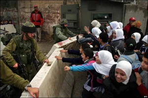 إسرائيل تعلن الحرب على أطفال فلسطين